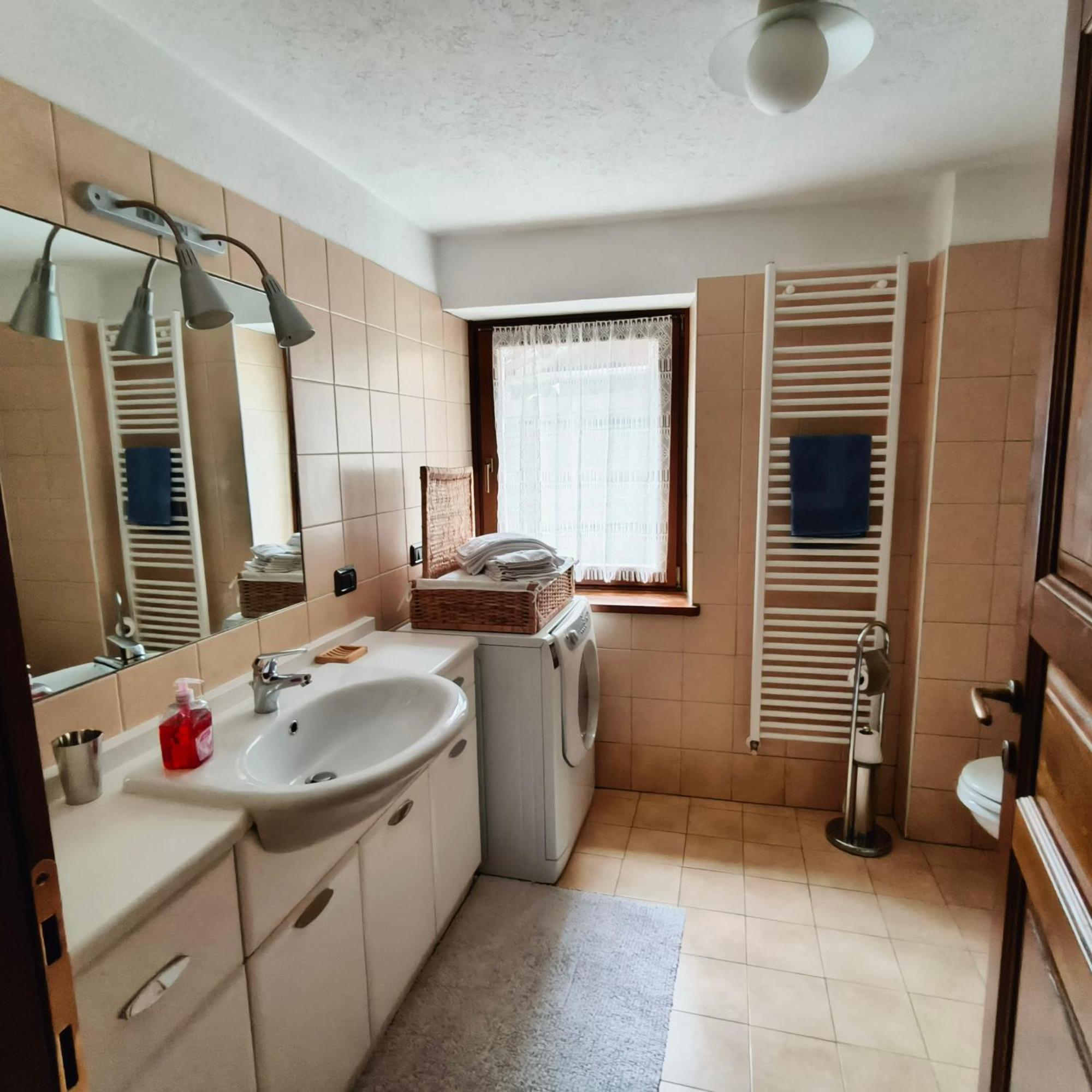 コー​​ニュCasa Alfredoアパートメント エクステリア 写真